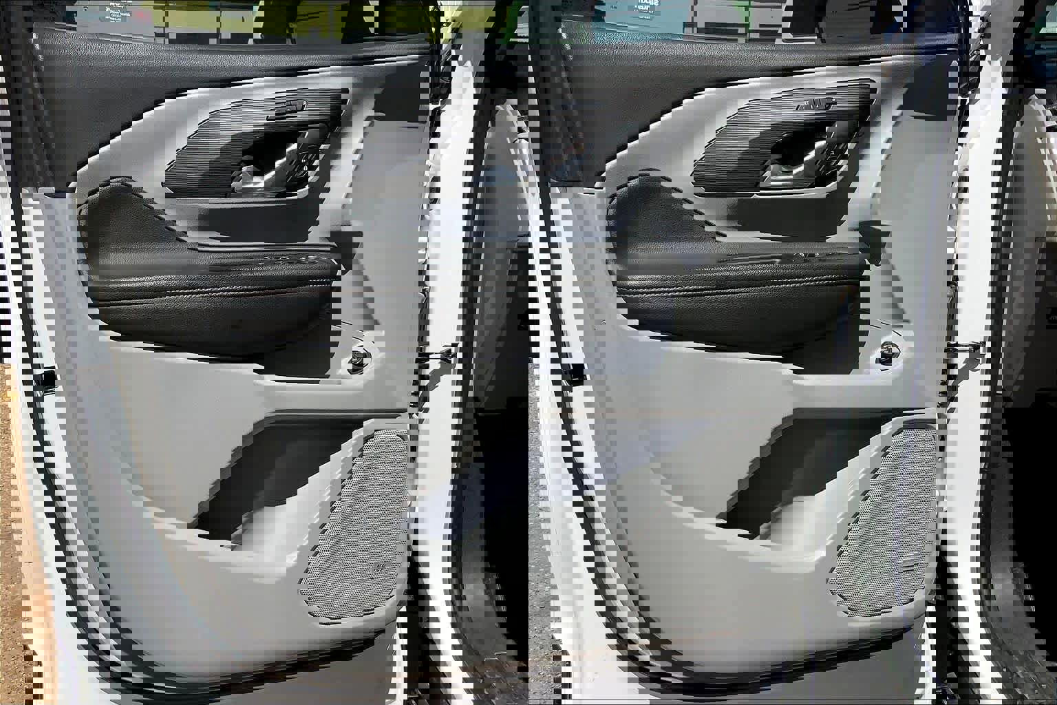 Used 2019 GMC Terrain SLT w/ Preferred Package image 22