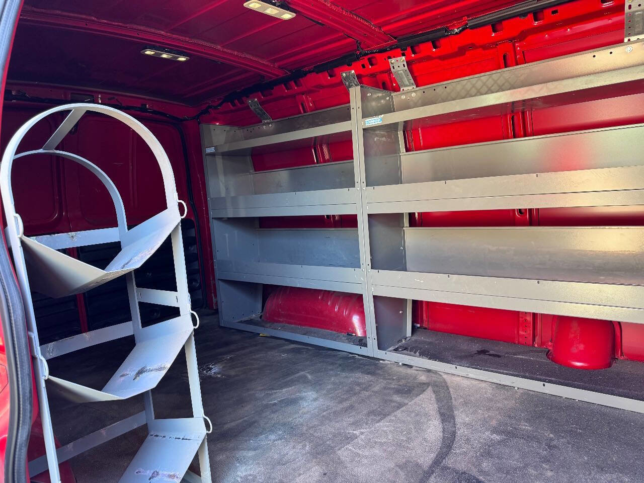 Used 2021 Chevrolet Express 2500 w/ Driver Convenience Package image 7