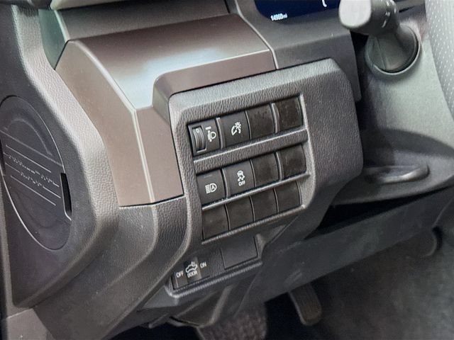 Used 2025 Toyota Tacoma TRD Off-Road AWD/4WD image 10
