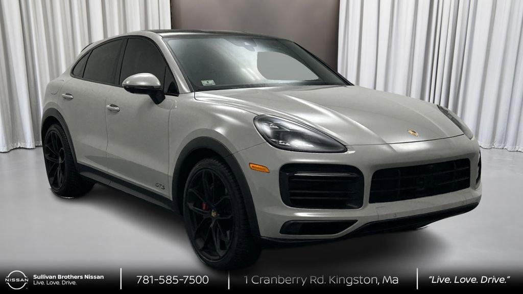 Used 2021 Porsche Cayenne GTS AWD/4WD image 3