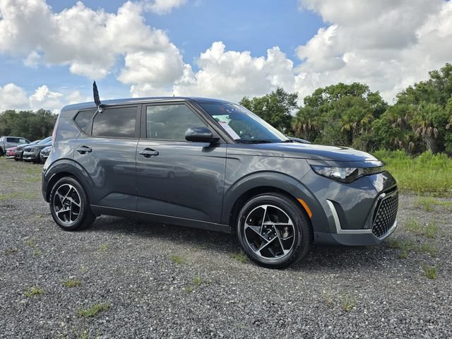 Certified 2023 Kia Soul EX FWD image 2