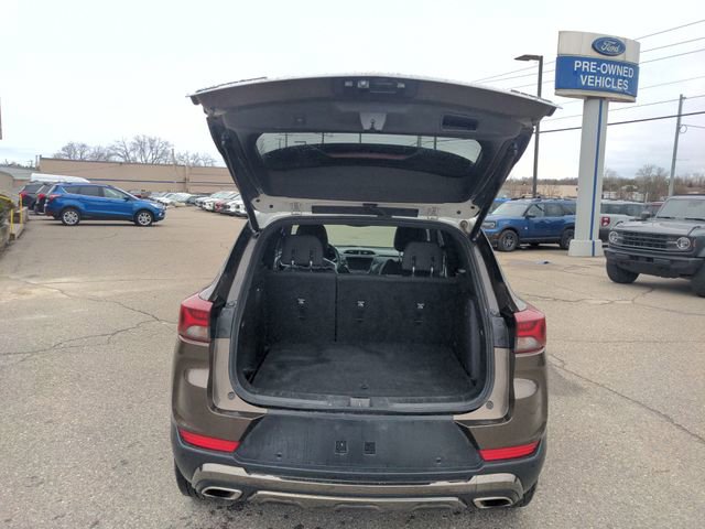 Used 2021 Chevrolet TrailBlazer ACTIV w/ Sun and Liftgate Package AWD/4WD image 15