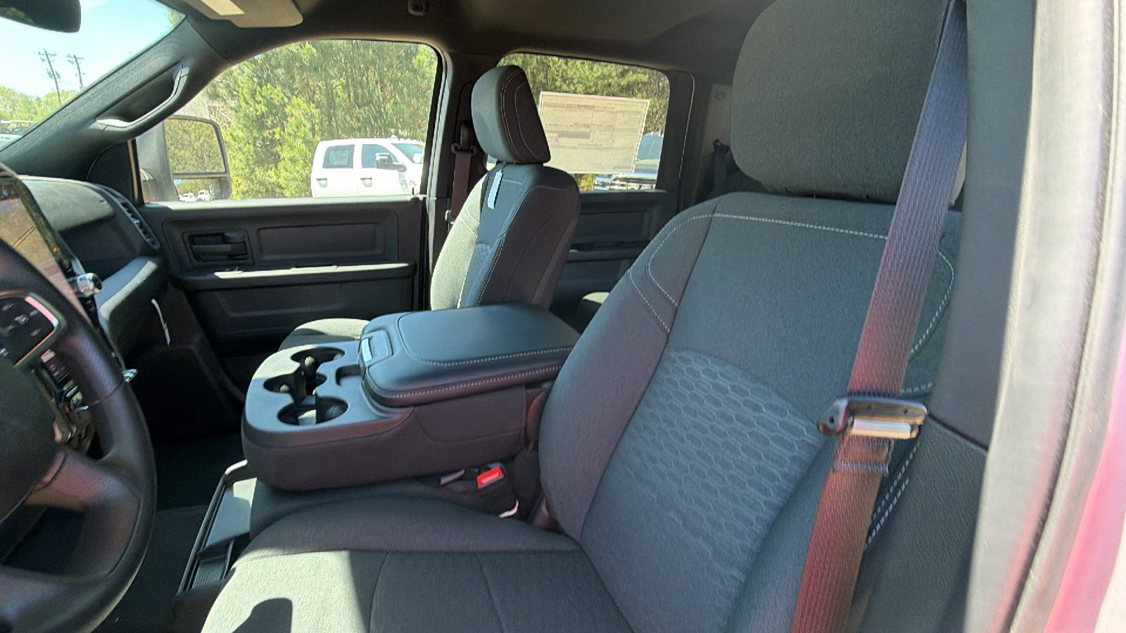 New 2026 RAM 2500 Tradesman AWD/4WD image 17