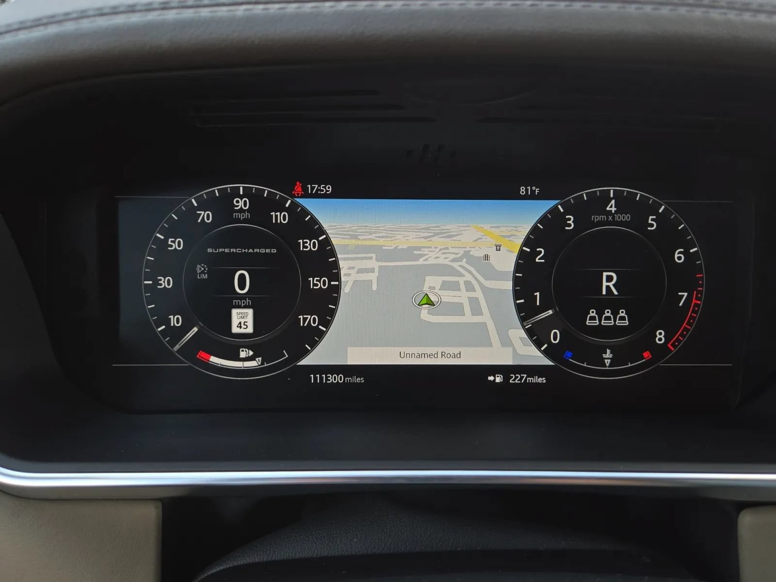 Used 2018 Land Rover Range Rover Supercharged AWD/4WD image 23