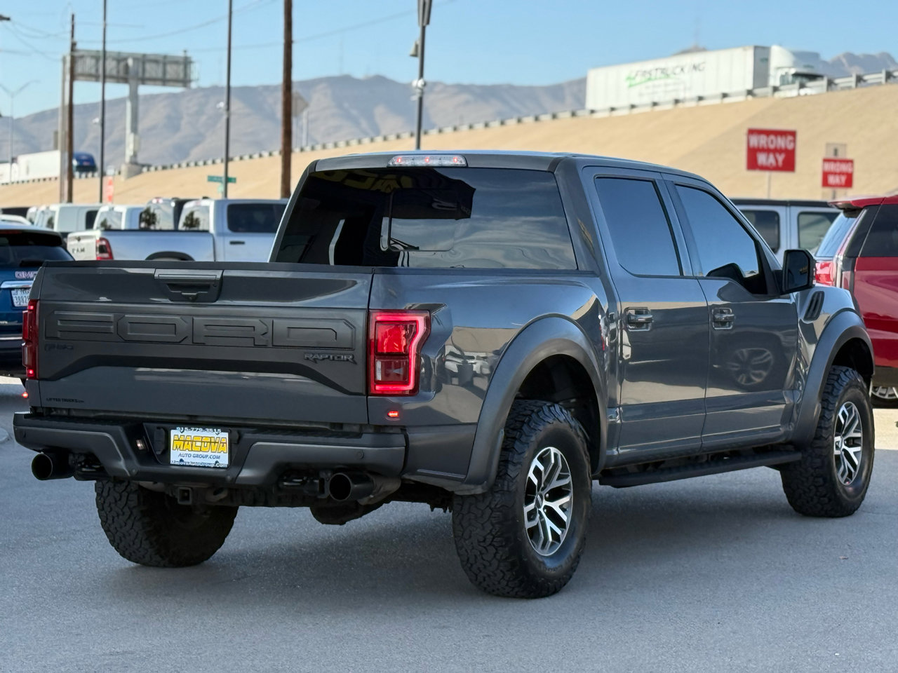 Used 2018 Ford F150 Raptor w/ Equipment Group 802A Luxury image 7