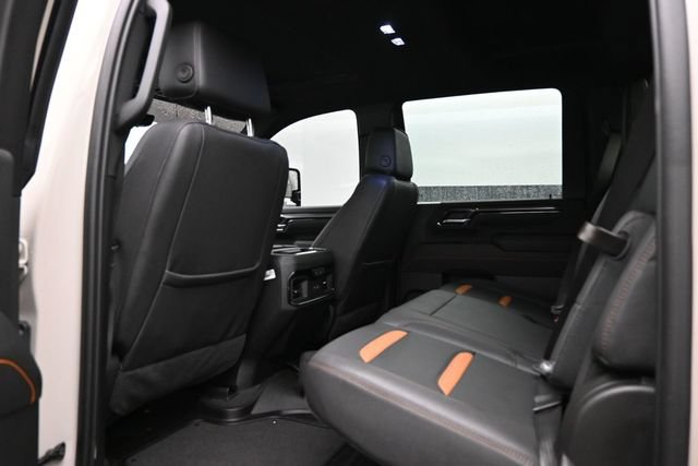 Used 2026 GMC Sierra 2500 AT4 w/ AT4 Premium Plus Package AWD/4WD image 17