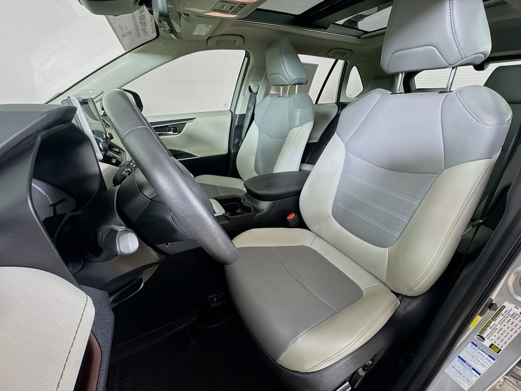 Certified 2021 Toyota RAV4 Limited image 12