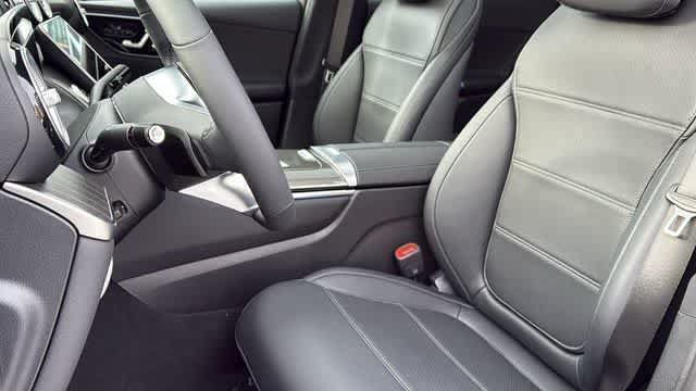 Certified 2026 Mercedes-Benz GLC 300 4MATIC image 27