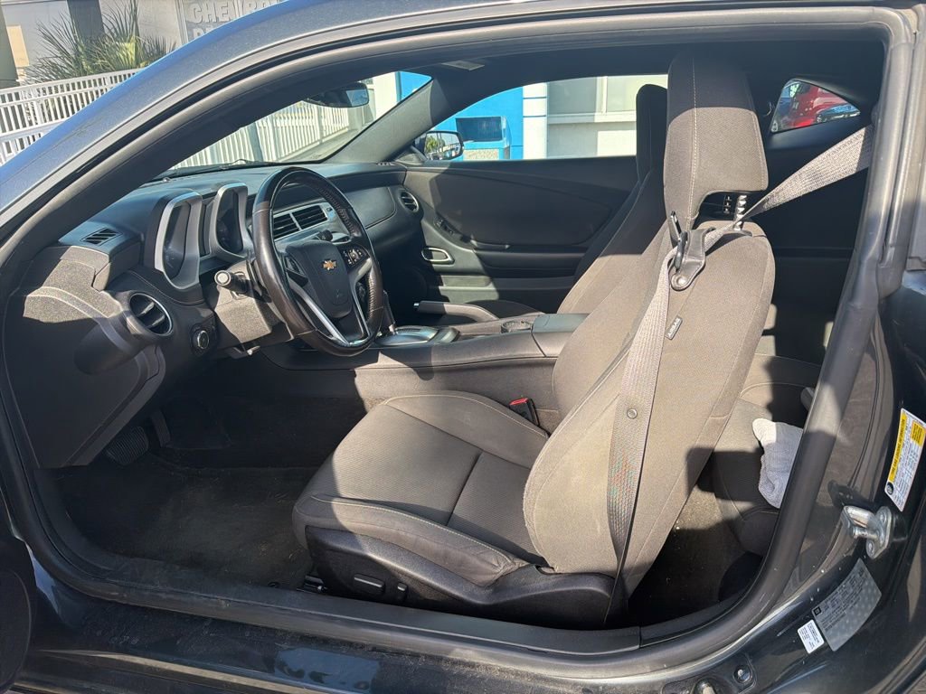Used 2015 Chevrolet Camaro LT image 18