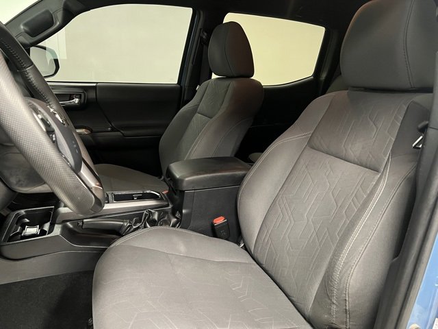 Used 2019 Toyota Tacoma TRD Sport image 19