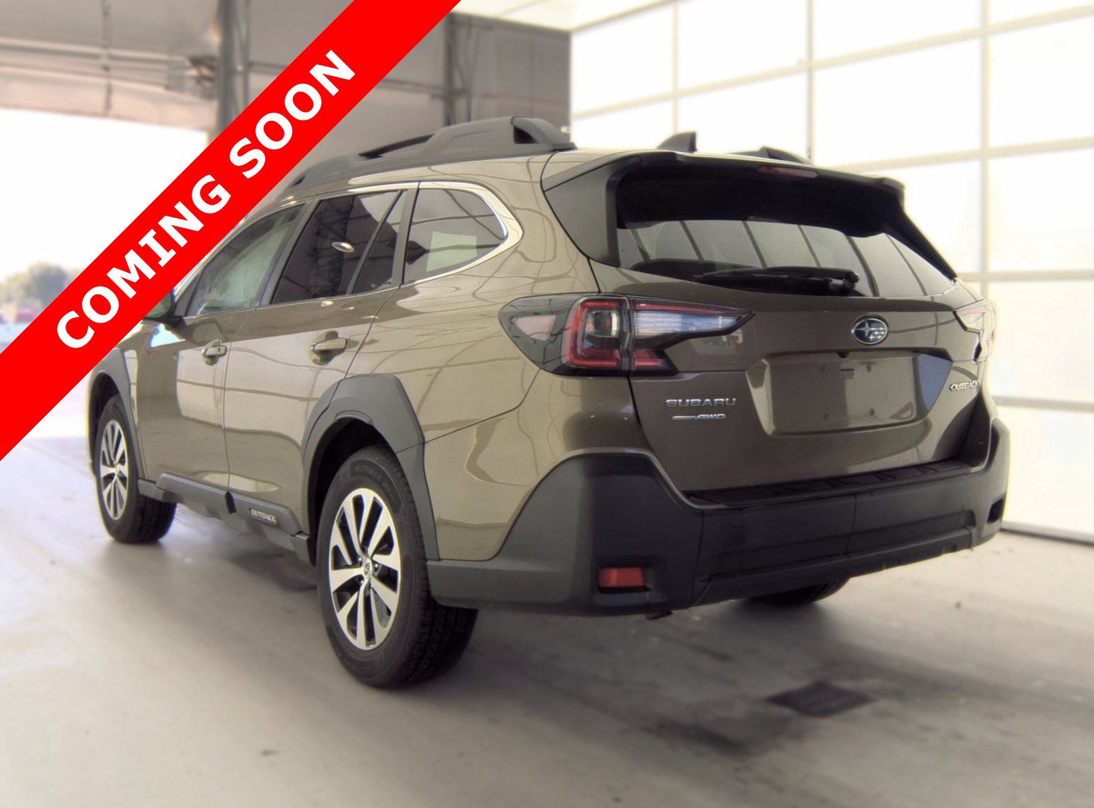 Used 2024 Subaru Outback Premium AWD/4WD image 4