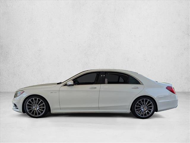 Used 2017 Mercedes-Benz S 550 Sedan image 2