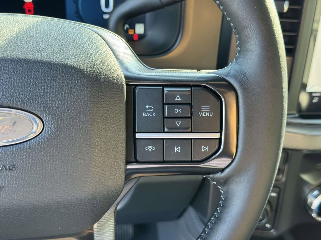 New 2026 Ford F350 Platinum w/ FX4 Off-Road Package image 11