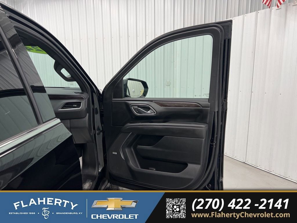 Used 2024 Chevrolet Tahoe LT w/ LT Signature Plus Package image 14