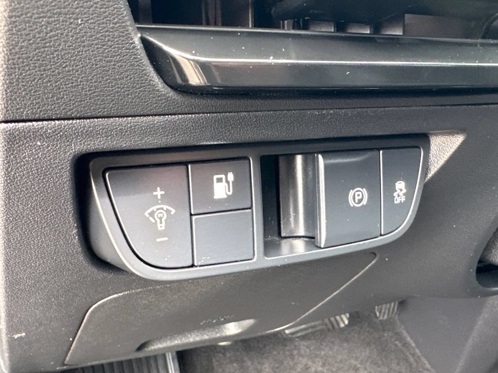 Used 2023 Kia EV6 Light RWD image 27