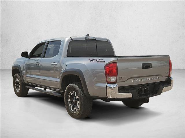 Used 2017 Toyota Tacoma TRD Off-Road w/ Tow Package RWD image 8