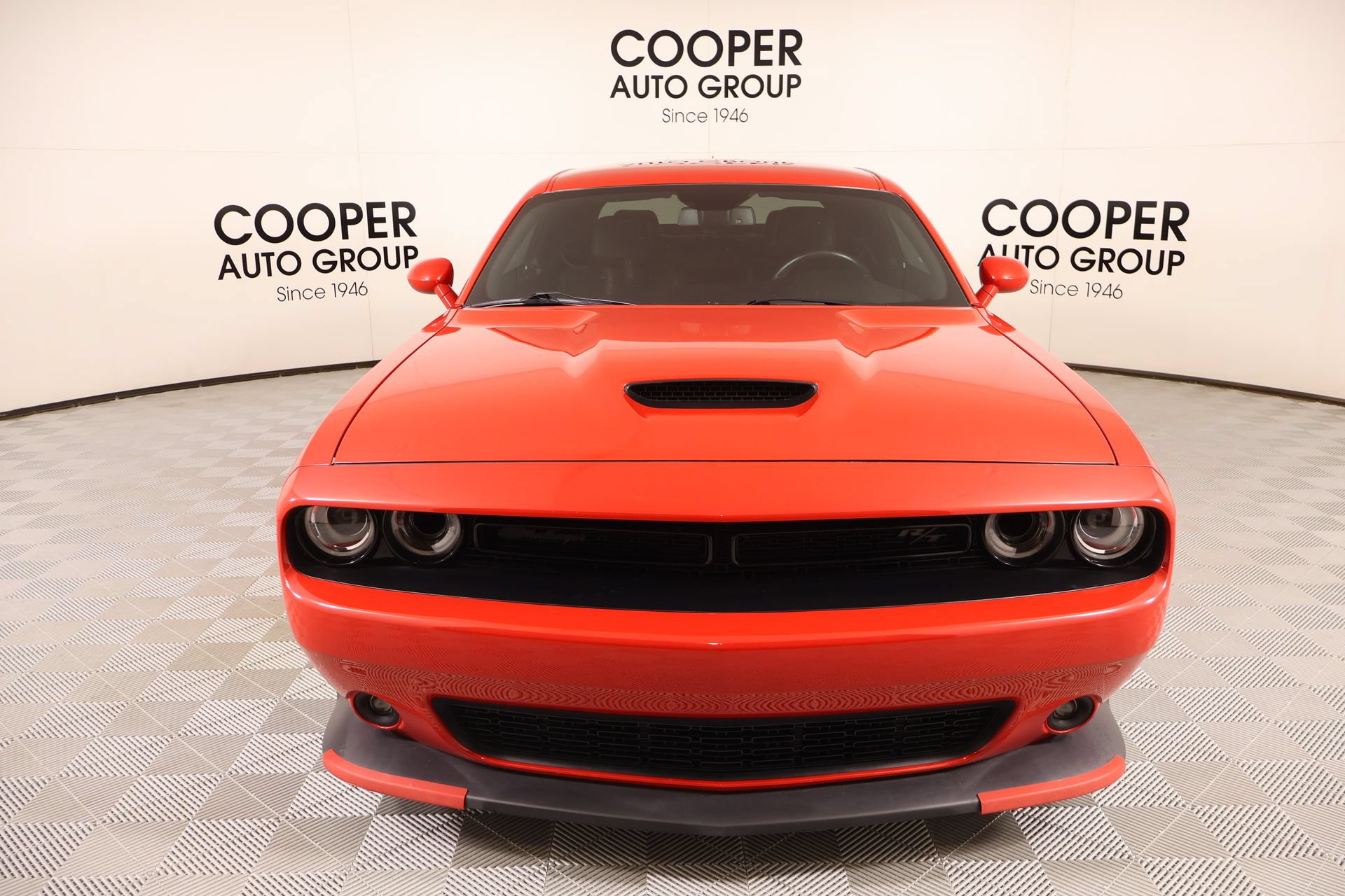 Used 2022 Dodge Challenger R/T w/ Plus Package RWD image 9