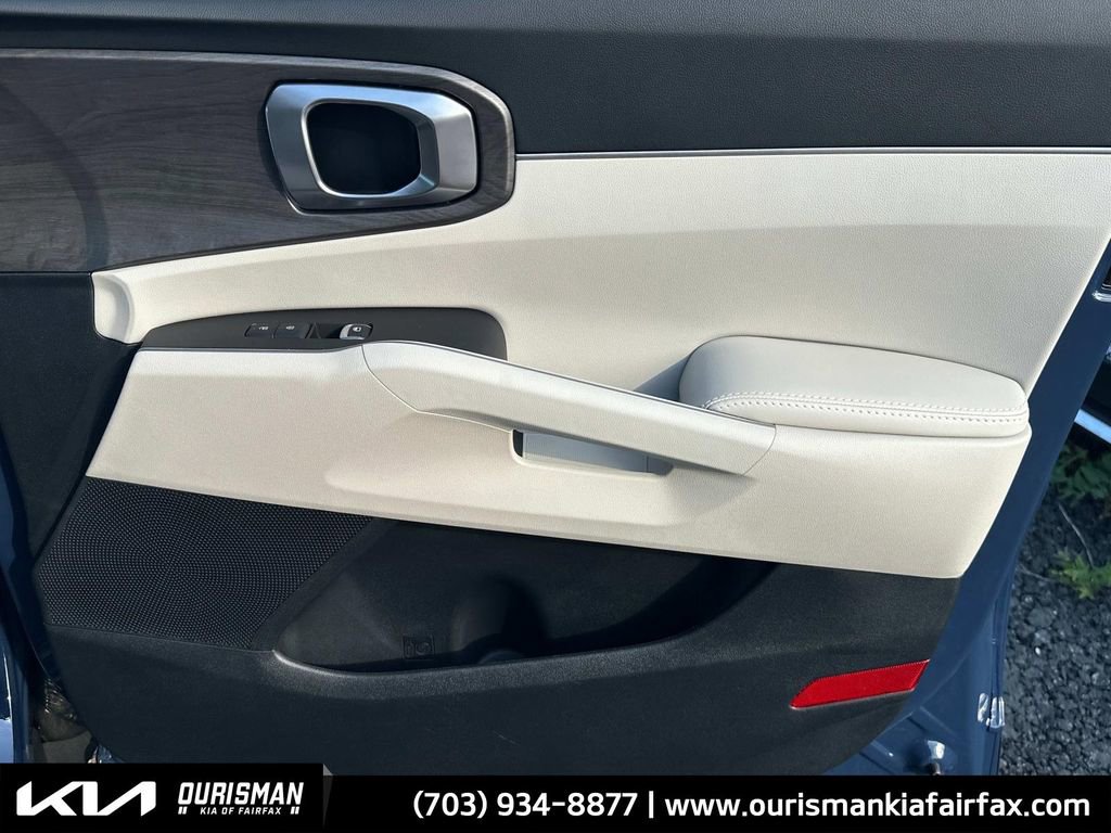 New 2025 Kia Sorento X-Line EX image 15