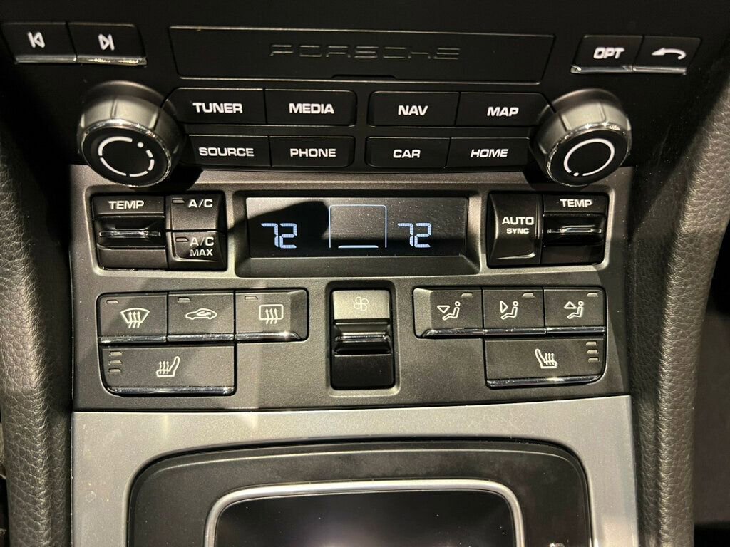 Used 2024 Porsche 718 Boxster S image 24