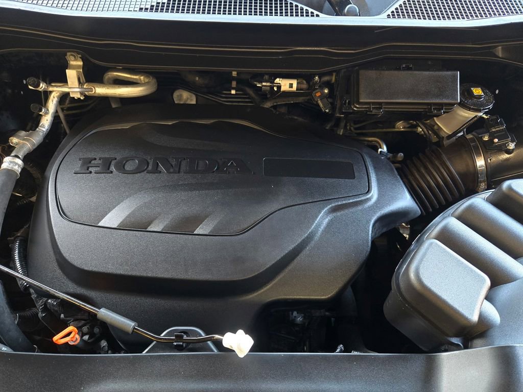 Used 2025 Honda Ridgeline Black Edition image 35