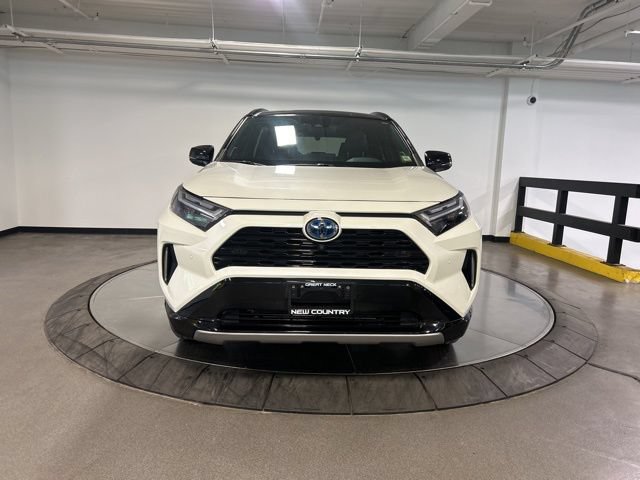 Used 2022 Toyota RAV4 XSE AWD/4WD image 3