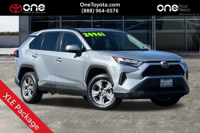 Used 2022 Toyota RAV4 XLE