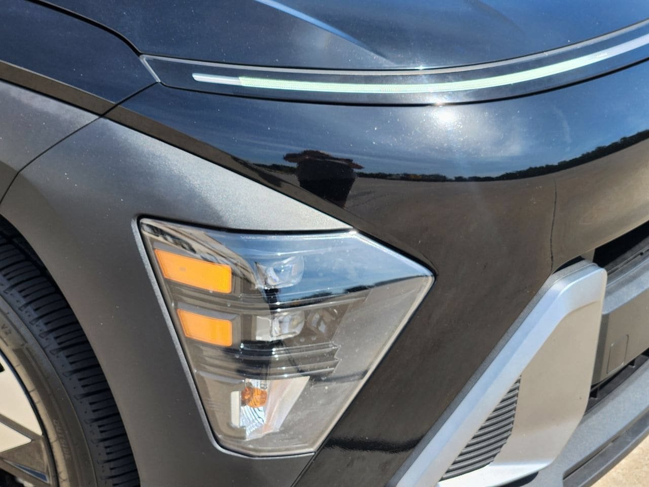 Used 2025 Hyundai Kona SEL FWD image 5