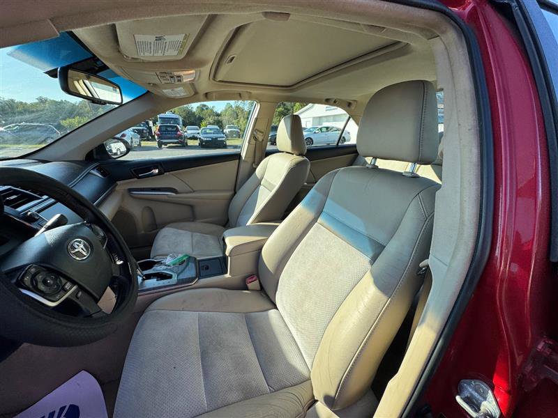 Used 2012 Toyota Camry XLE image 27