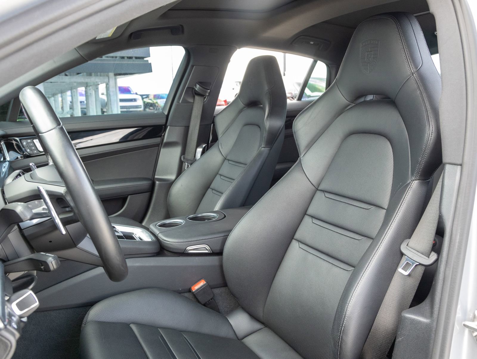 Certified 2023 Porsche Panamera 4S image 5