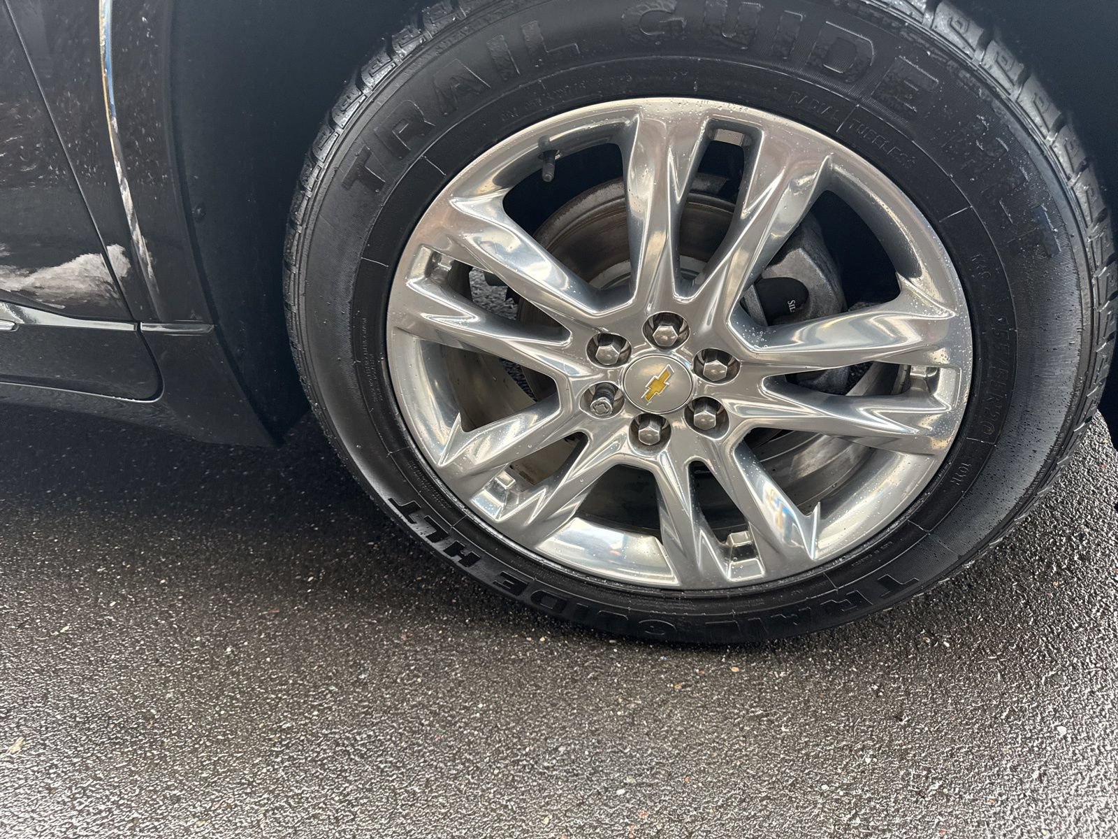 Used 2019 Chevrolet Traverse High Country AWD/4WD image 12