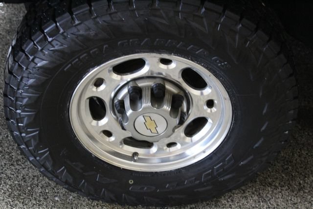 Used 2005 Chevrolet Silverado 2500 LT w/ Heavy-Duty Power Package AWD/4WD image 30