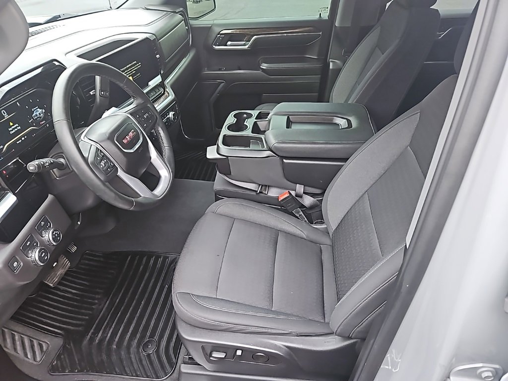 Used 2024 GMC Sierra 1500 Elevation image 16