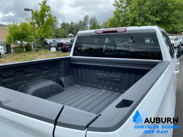 Used 2025 GMC Sierra 1500 AT4 AWD/4WD image 11