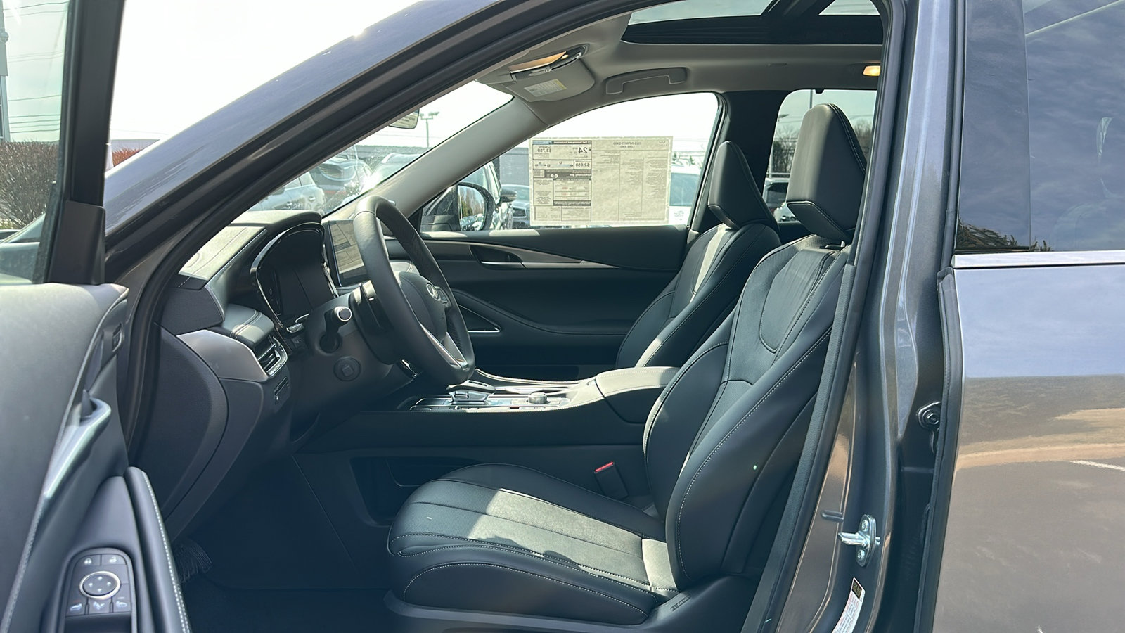 New 2025 INFINITI QX60 Luxe w/ Lighting Package (N94) image 7