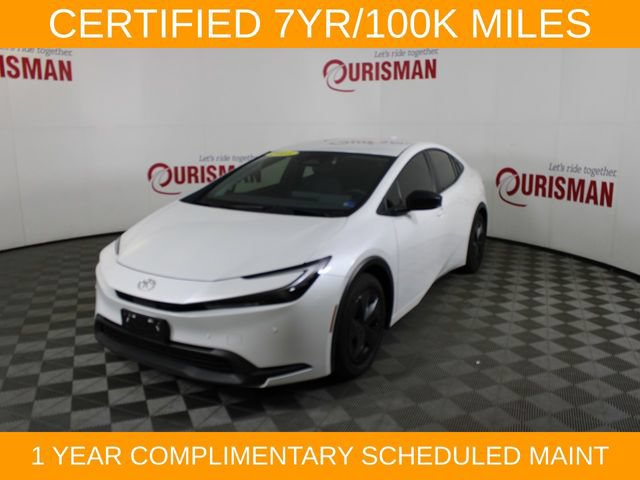 Used 2025 Toyota Prius LE FWD image 2