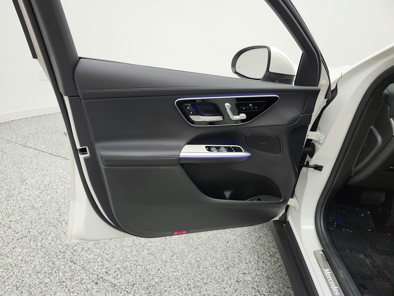 Certified 2026 Mercedes-Benz GLC 300 4MATIC image 15