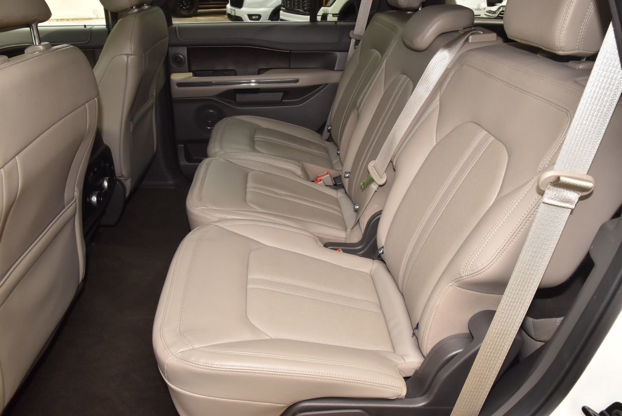 Used 2021 Ford Expedition Limited image 14