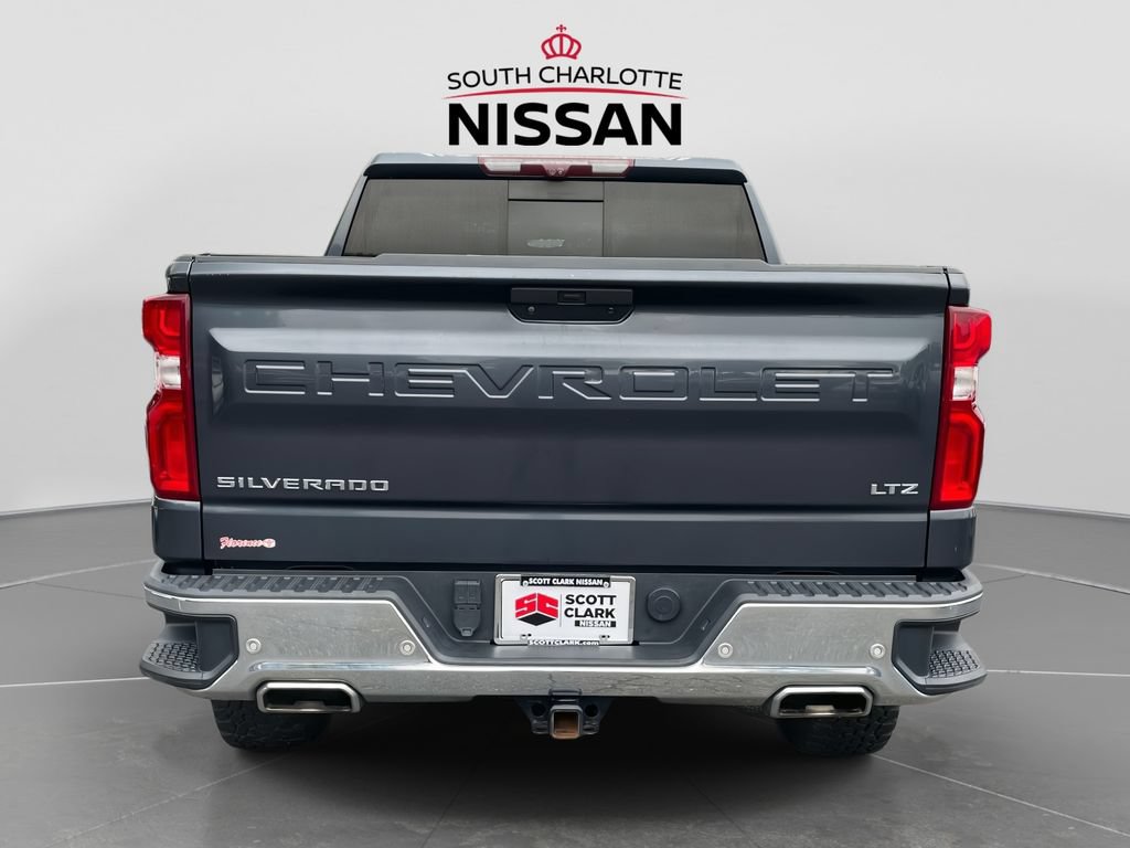Used 2022 Chevrolet Silverado 1500 LTZ w/ LTZ Premium Package AWD/4WD image 5