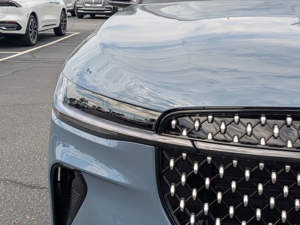 New 2026 Lincoln Nautilus Premier image 10