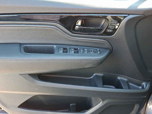 Used 2026 Honda Odyssey Elite image 12