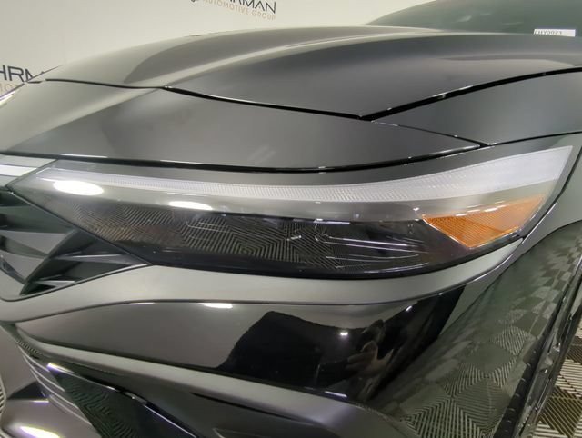New 2026 Hyundai Elantra Sport FWD image 43
