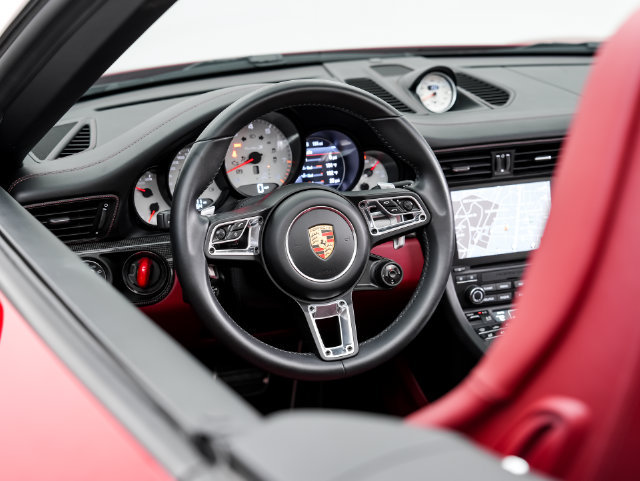 Used 2018 Porsche 911 Turbo S AWD/4WD image 9