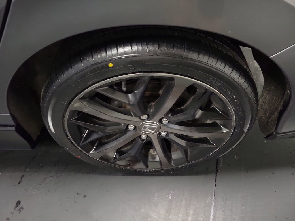 Used 2021 Honda Civic Sport image 10