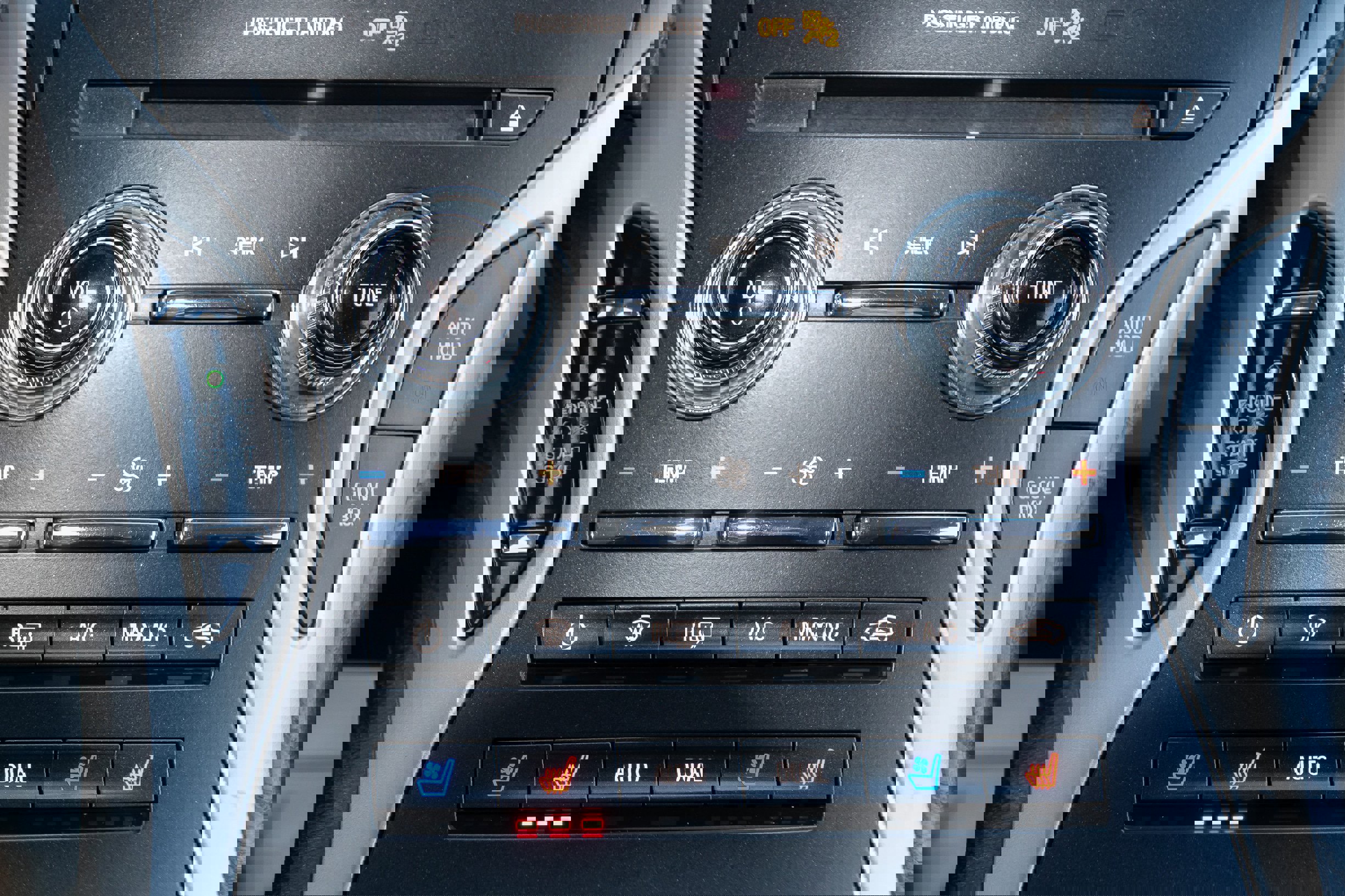 Used 2020 Lincoln Nautilus Reserve w/ Equipment Group 202A image 26