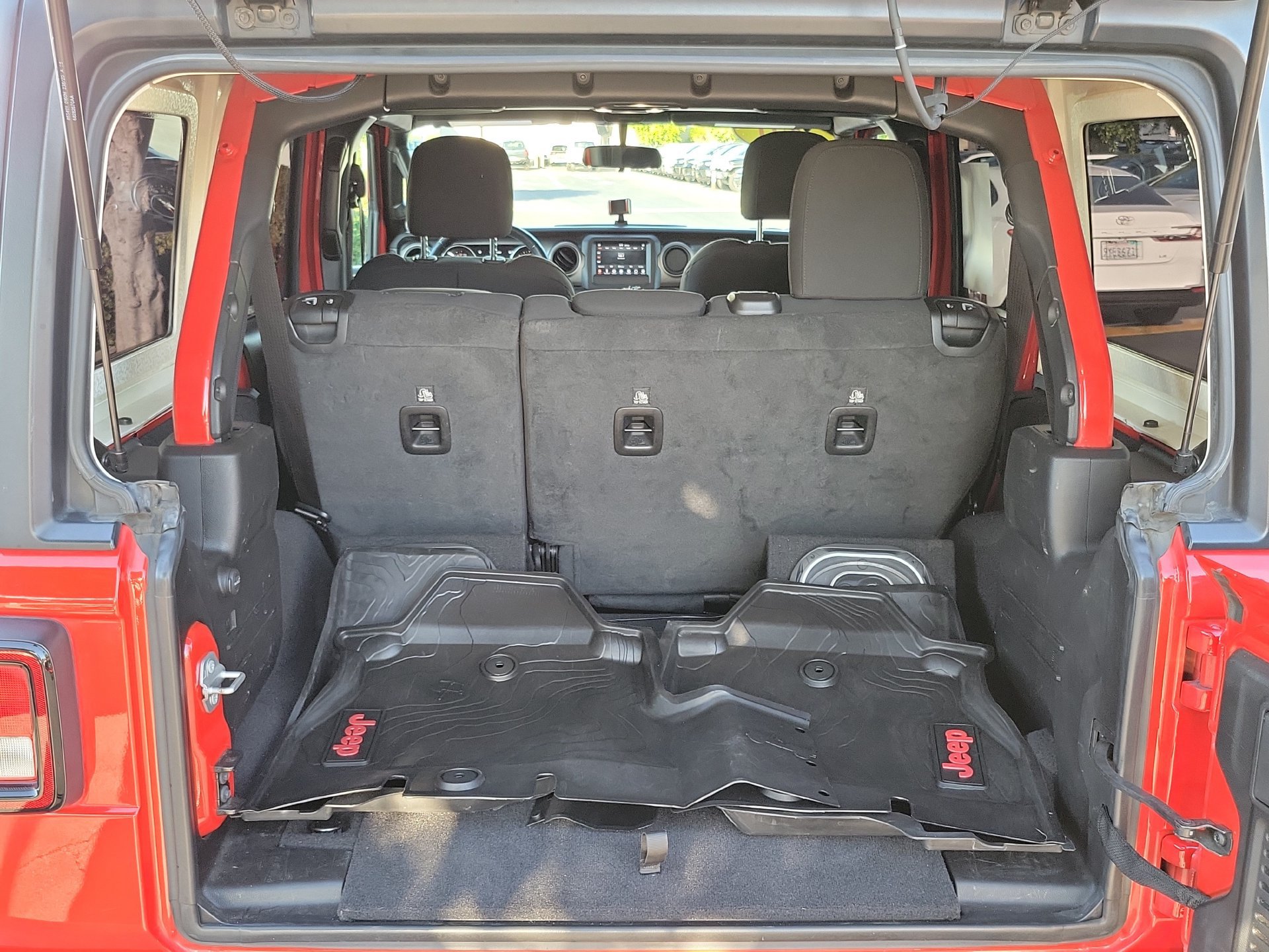 Certified 2021 Jeep Wrangler Unlimited Sport AWD/4WD image 18