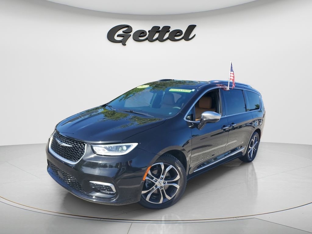Used 2022 Chrysler Pacifica Pinnacle image 9