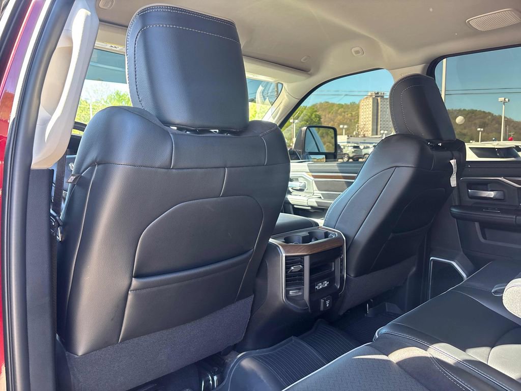 Used 2024 RAM 3500 Laramie AWD/4WD image 22