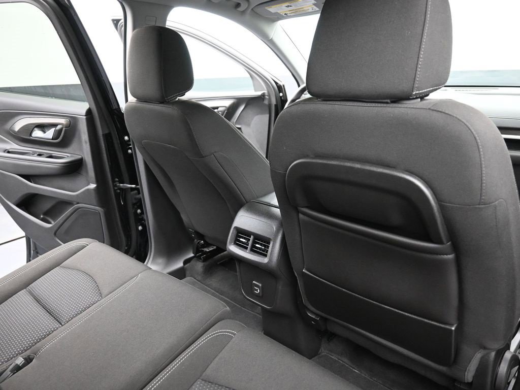 Used 2024 GMC Terrain SLE image 10