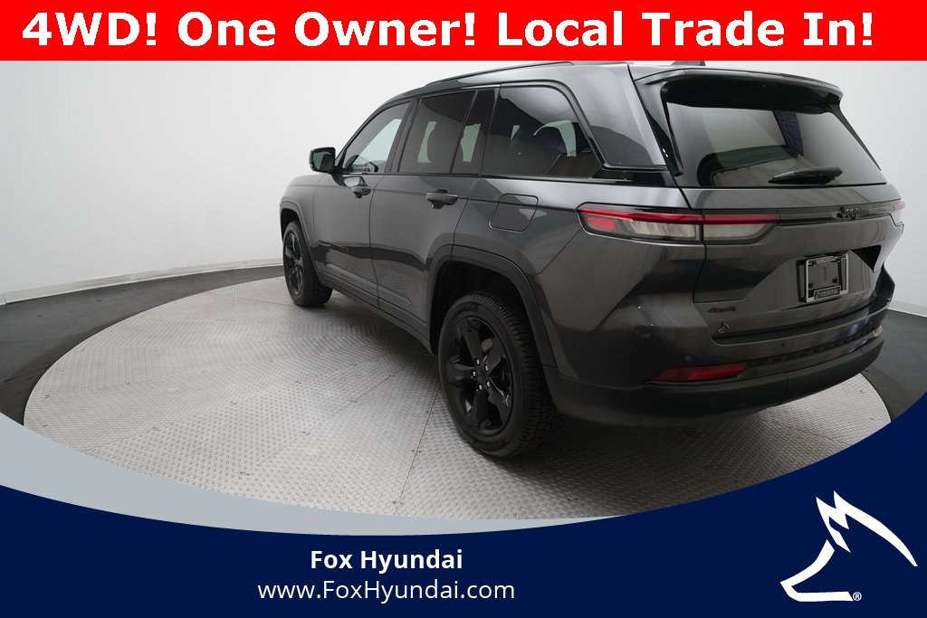 Used 2022 Jeep Grand Cherokee Altitude image 34