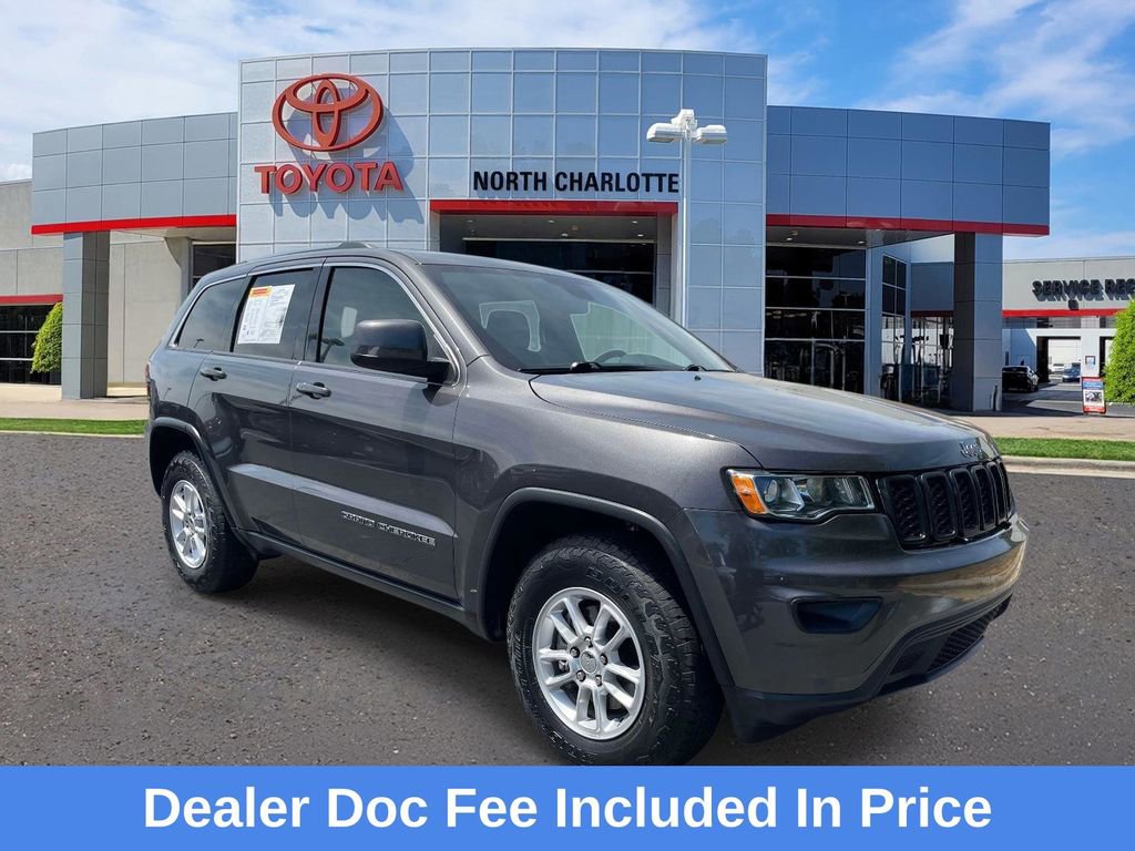 Used 2020 Jeep Grand Cherokee Laredo AWD/4WD image 1